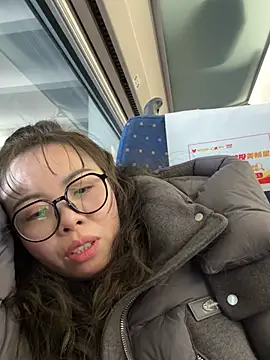 Chatroom XXX en direct de chick-888