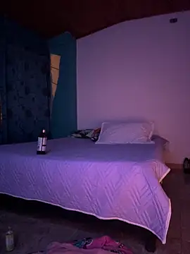 Mich-12 现场XXX聊天