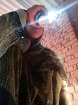 Pokazy przed kamerką – Pabitra_cute