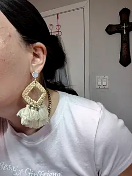 แชท XXX สดของ SpiderRose