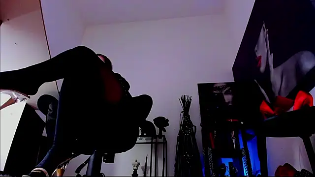 MistressDemisweet's Live XXX Chat