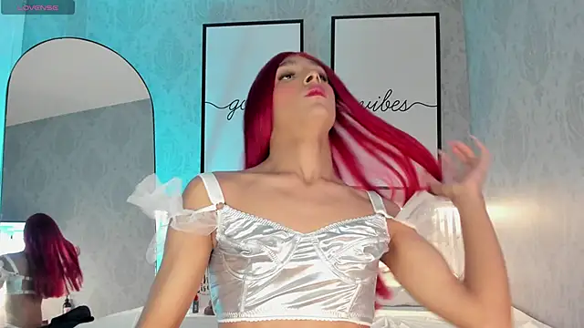 دردشة sensual_skinny الجنسية المباشرة