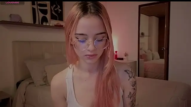 Roxxy_mora Live XXX-Chat