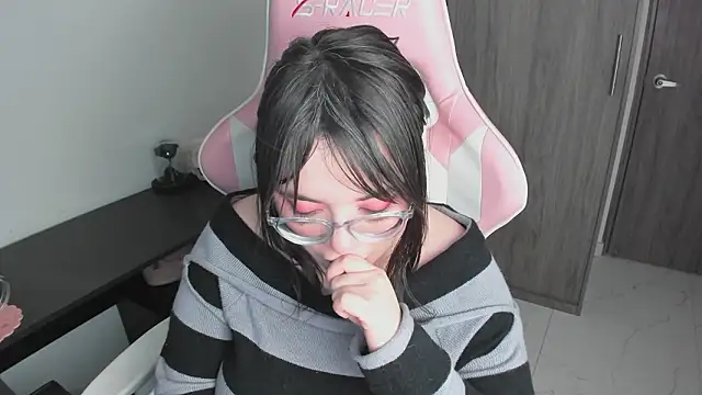 Chatroom XXX en direct de _hikaru_arimura