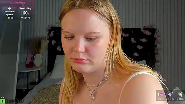 Živý XXX chat Essie_Fanning