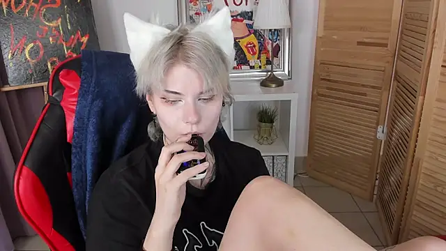 mekurisu's Live XXX Chat