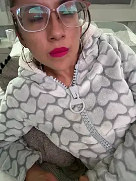 Alessandra-Mex92's Live XXX Chat