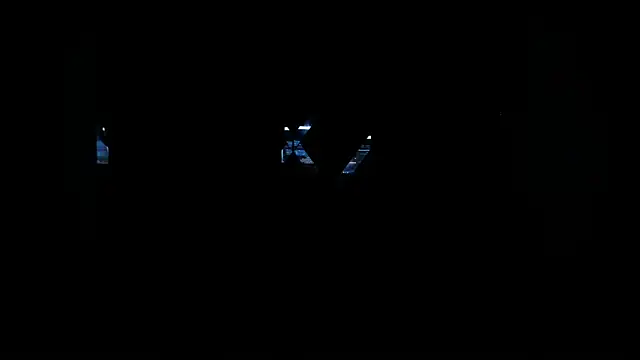 Czat XXX na żywo – Angell_petite01