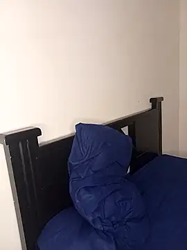 BLANCO-VRGN 即時 XXX 聊天