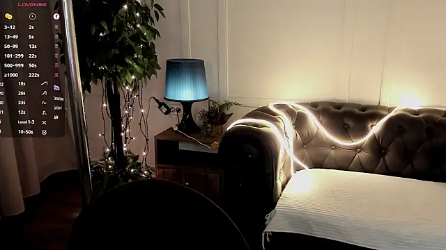 Dark_Moni's Live XXX Chat