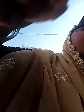 Sheema_tyagi Webcam Show