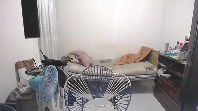 Mirage_Sertori Adlı Modelin Web Kamerası Şovu