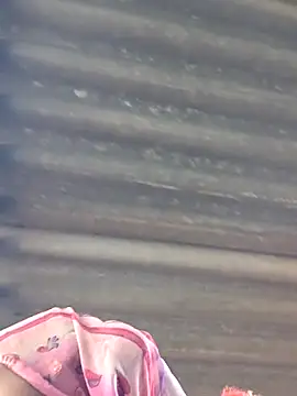 Co_punam's Webcam Show