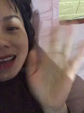 Chatroom XXX en direct de Sarahkiu