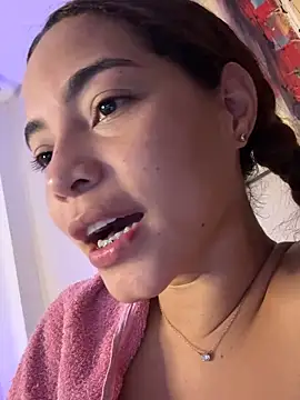 AkiraY10 Live XXX Chat