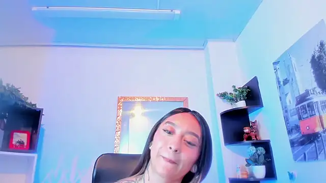 Chat XXX en directo de Miaa_Thopmson