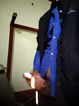 RAYI_Queen_4's Live XXX Chat