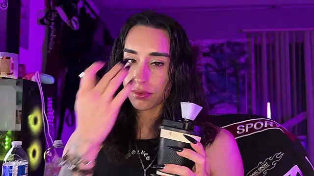 xoFrankie élő XXX-chatje