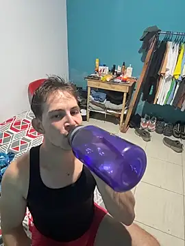 AlexanderBianchi2 élő XXX-chatje