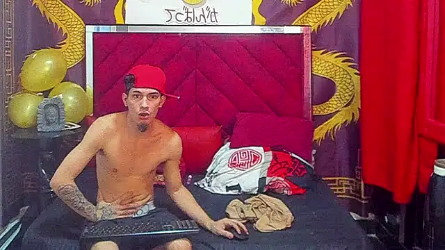 Pride_couple – Kamerová šou