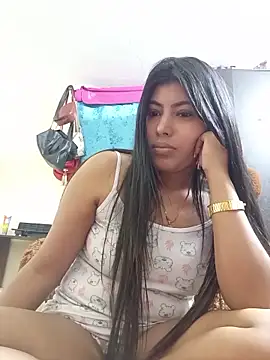 canela_a73のライブXXXチャット