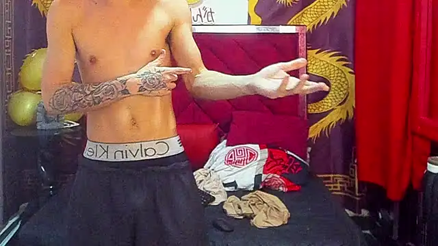 Pride_couple – Kamerová šou