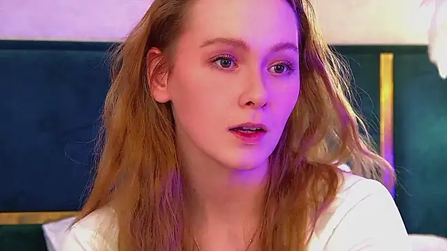 AgataFoxley Live XXX Chat