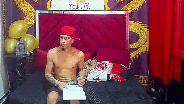 Webkamerová show Pride_couple