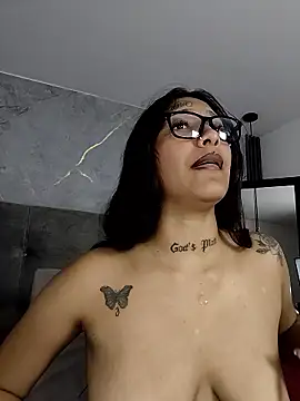 Chat XXX en directo de Scarleth_danwork