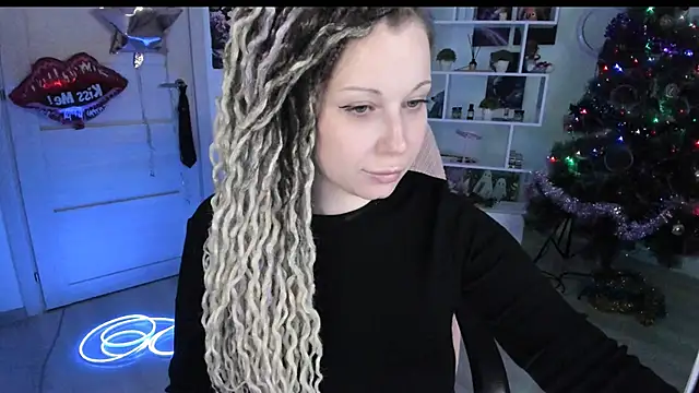 HoneySallyMoore's Live XXX Chat