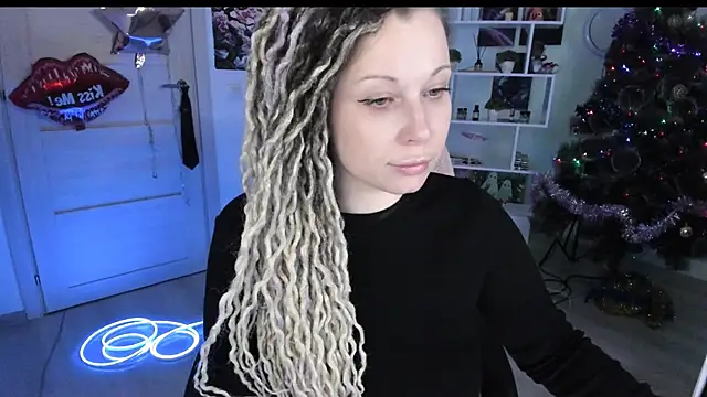 HoneySallyMoore's Live XXX Chat