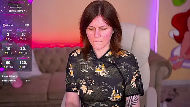 دردشة TinaMelt الجنسية المباشرة