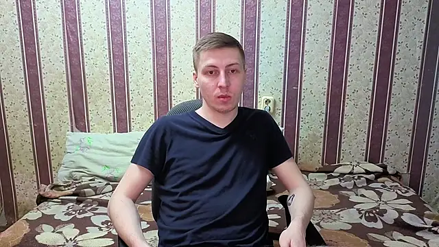 darienlarge Adlı Modelin Web Kamerası Şovu