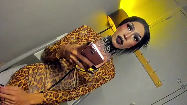 anitacruise: онлайн-секс-чат