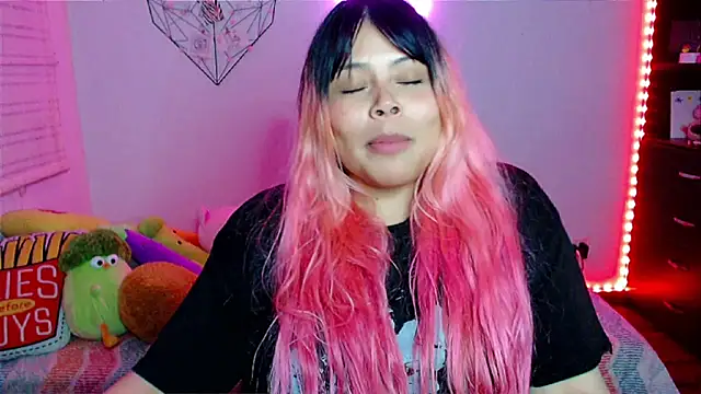 XXX chat uživo modela EllieMoonX