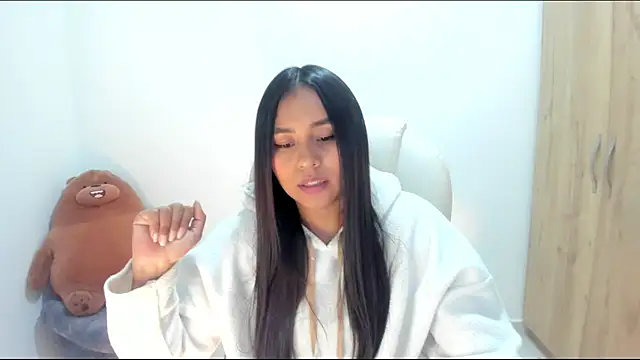 Czat XXX na żywo – Ciara8