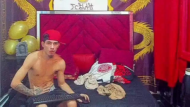 Pride_couple's Live XXX Chat