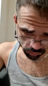 Zander823 现场XXX聊天