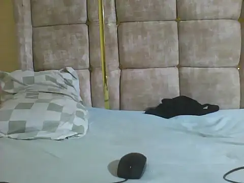 Sweet-beanca Webcam Show