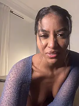 Chat XXX ao vivo de IamCrystal2