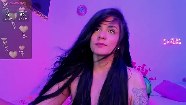 elissa_iris Adlı Modelin Canlı XXX Sohbeti