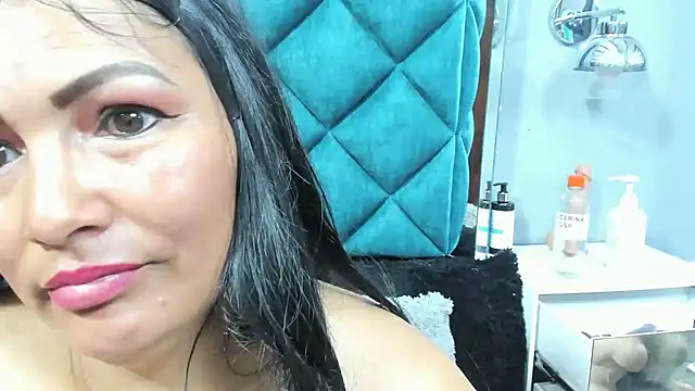 PENELOPELEWISs Adlı Modelin Canlı XXX Sohbeti