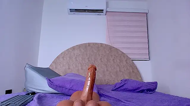 abigail_fx Adlı Modelin Canlı XXX Sohbeti