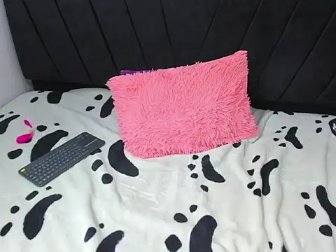 Chat XXX ao vivo de ANGELIKA_2025