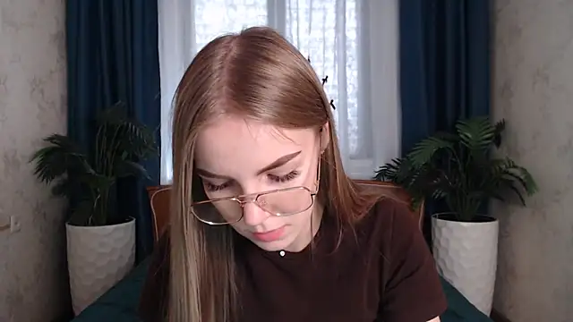 Czat XXX na żywo – HitGyrl