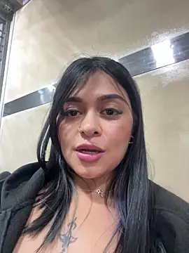 Saray_charmante's Live XXX Chat