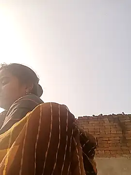 Pooja_hote Adlı Modelin Web Kamerası Şovu