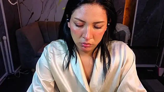 Veronica_b_ Adlı Modelin Canlı XXX Sohbeti