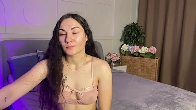 Adele_Shy_ Live XXX-Chat