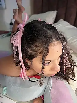 Chat XXX ao vivo de Shara_dreams